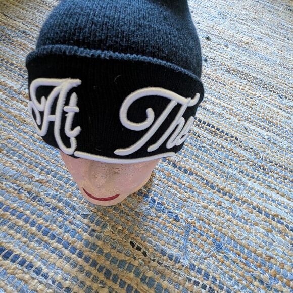 Panic at The Disco Black Winter Pom Pom Hat White Embroidered Lettering Music Fa - Picture 4 of 9